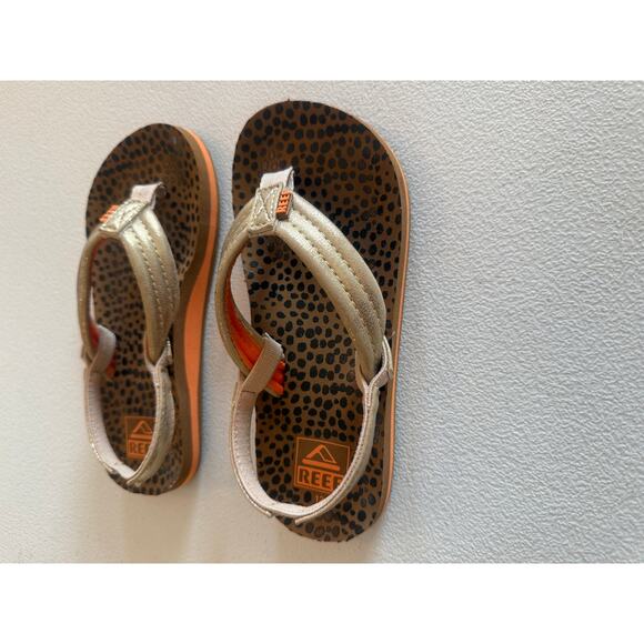 REEF Kids Girl's Little Ahi Flip Flop Sandals Size 12 Metallic Straps - Picture 2 of 5